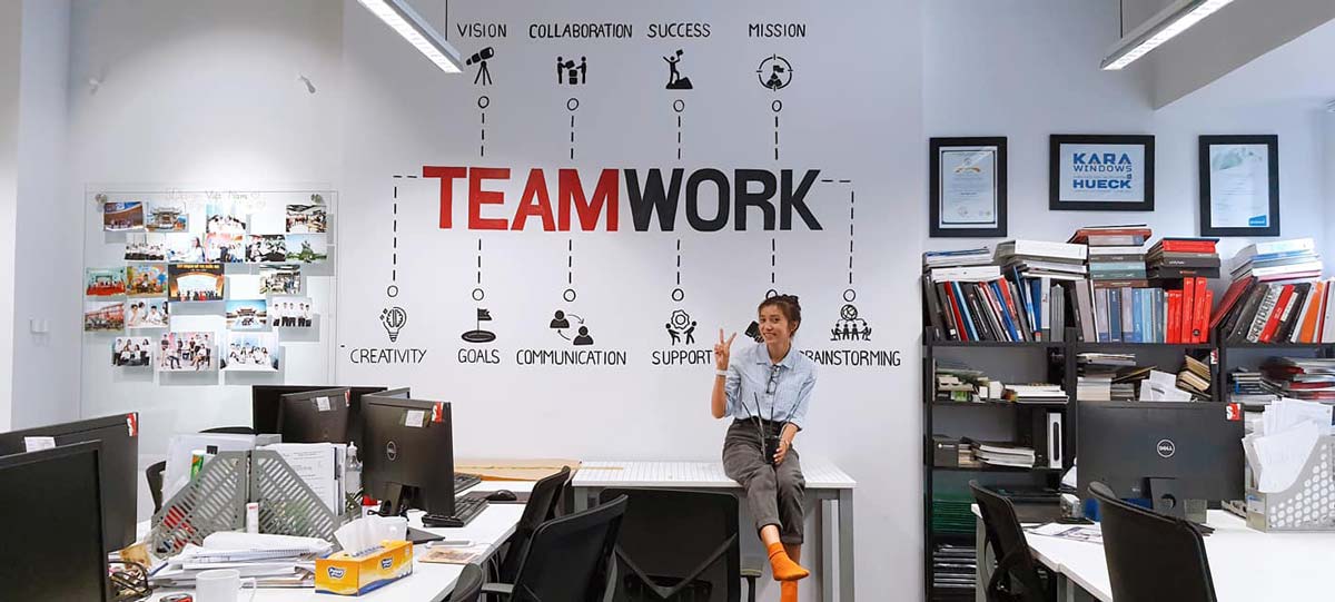 Tranh tường Teamwork